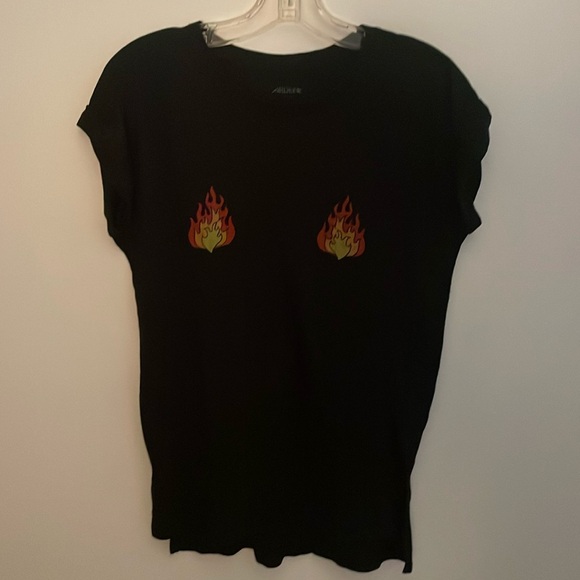 Graphic Tee - Picture 1 of 3